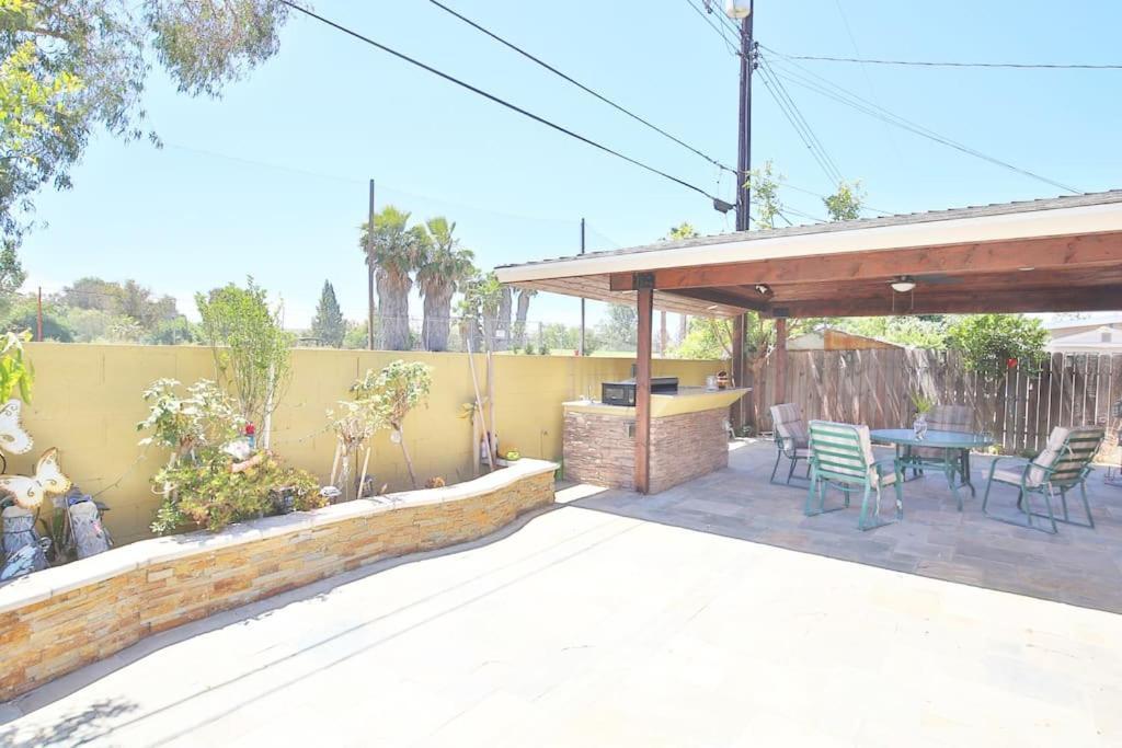 5 Rooms Villa Near Disneyland, Golf Course And Trial To Beach Санта-Ана Экстерьер фото